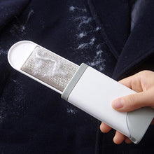 Load image into Gallery viewer, Electrostatic Hair Remover Brush